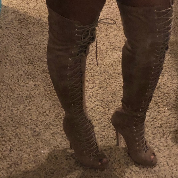4in tan lace thigh high boots - Picture 2 of 5
